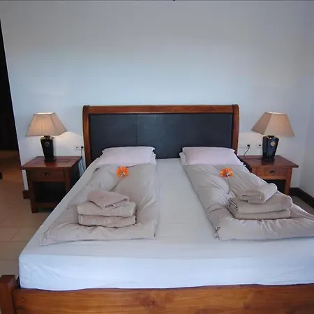 Casa Grande - A Wonderful 6 Bedroom - Short Stroll From The Marina Пуэрто-Калеро