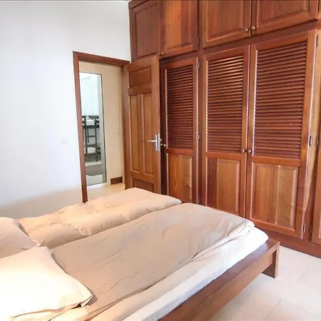 Casa Grande - A Wonderful 6 Bedroom - Short Stroll From The Marina