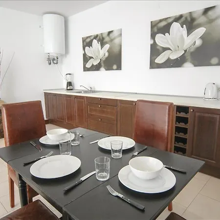 Casa Grande - A Wonderful 6 Bedroom - Short Stroll From The Marina Пуэрто-Калеро