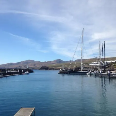 Casa Grande - A Wonderful 6 Bedroom - Short Stroll From The Marina *