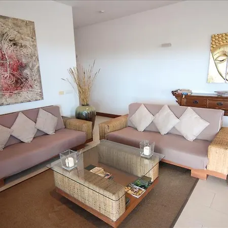 Villa Casa Grande - A Wonderful 6 Bedroom - Short Stroll From The Marina Puerto Calero